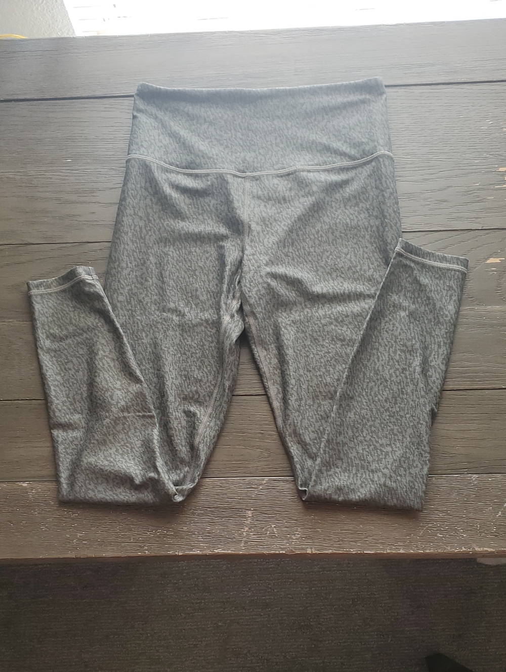 Athleta Elation Tight Leggings | Small | Buttery Soft Powervita Yoga Pants